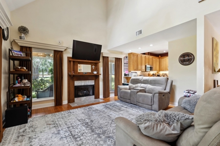 Charming Southern Home with Wraparound Porch in Trenton, FL! - image 11