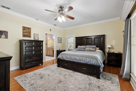 Charming Southern Home with Wraparound Porch in Trenton, FL! - image 20