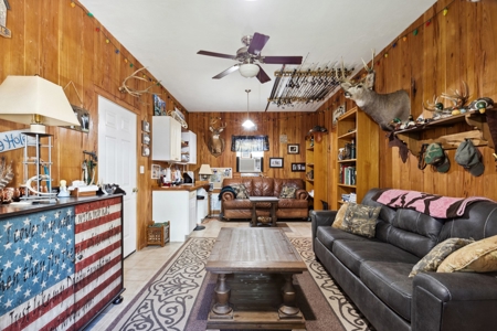Charming Southern Home with Wraparound Porch in Trenton, FL! - image 44