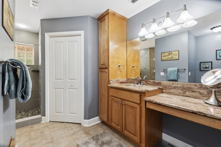 Charming Southern Home with Wraparound Porch in Trenton, FL! - image 22