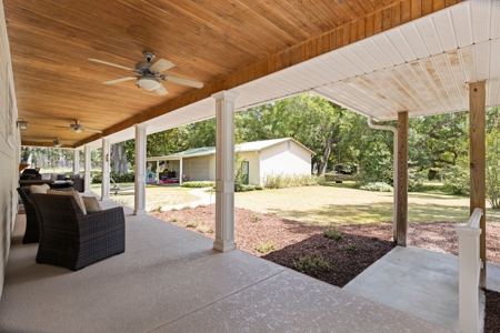Charming Southern Home with Wraparound Porch in Trenton, FL! - image 39