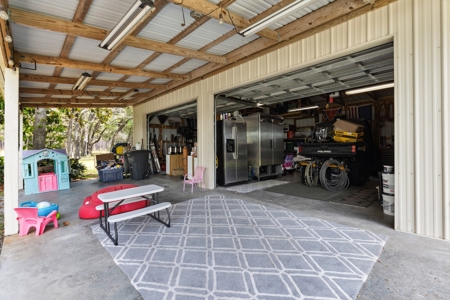 Charming Southern Home with Wraparound Porch in Trenton, FL! - image 42
