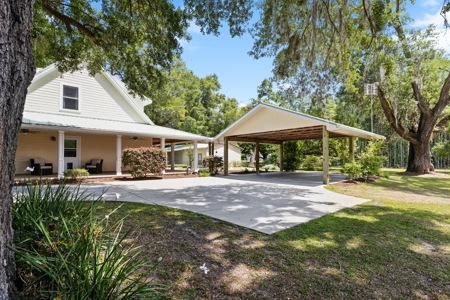 Charming Southern Home with Wraparound Porch in Trenton, FL! - image 49