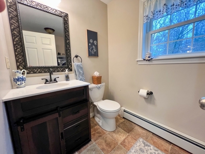 Immaculate Home in the Country - image 17