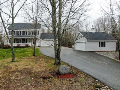 Immaculate Home in the Country - image 1