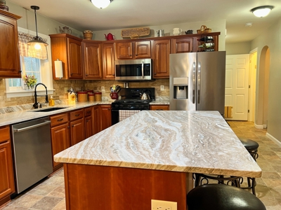 Immaculate Home in the Country - image 11