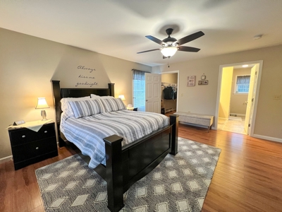 Immaculate Home in the Country - image 28