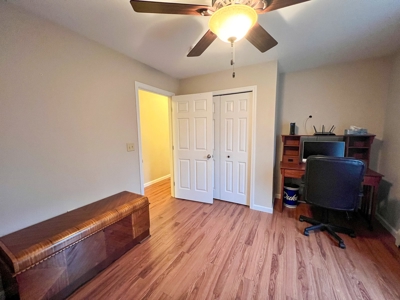 Immaculate Home in the Country - image 25