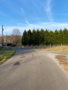 41 Unrestricted and Surveyed Acres in Surgoinsville, TN - image 14