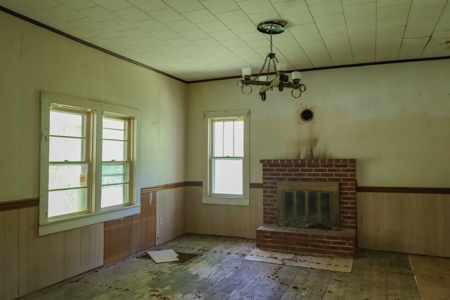 Small Hunting Retreat for Sale near TN River - image 16