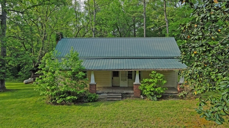 Small Hunting Retreat for Sale near TN River - image 3
