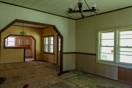Small Hunting Retreat for Sale near TN River - image 18