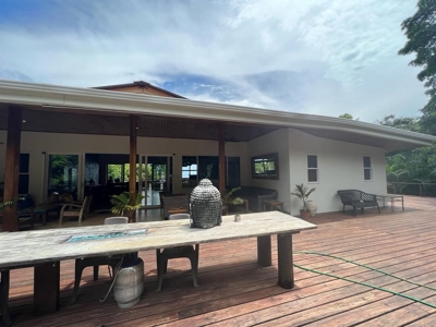 Luxury Island Home with Rental Casita, Pool and Sea Views - image 21