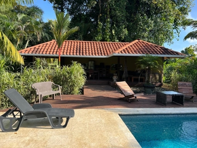 Luxury Island Home with Rental Casita, Pool and Sea Views - image 7