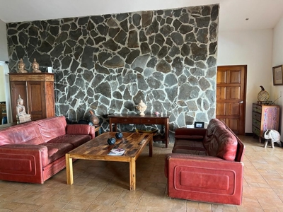 Luxury Island Home with Rental Casita, Pool and Sea Views - image 2
