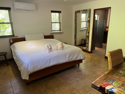 Luxury Island Home with Rental Casita, Pool and Sea Views - image 10