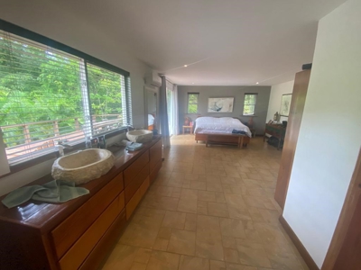 Luxury Island Home with Rental Casita, Pool and Sea Views - image 12