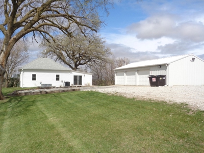 Home For Sale In Logan Iowa, Country Home, 1.9 Acres - image 1