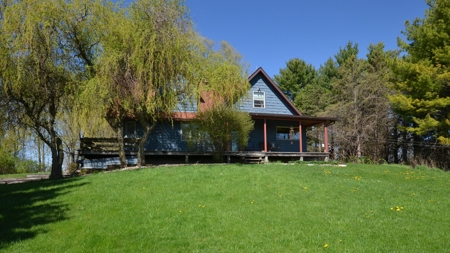 Country Home Hobby Farm on 15 Organic Acres SW Wisconsin - image 10