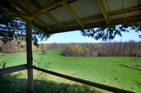 Country Home Hobby Farm on 15 Organic Acres SW Wisconsin - image 9