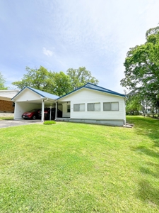3 Bedroom, 2 Bath Home Right In The Heart Of Poplar Bluff MO - image 4