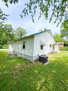 3 Bedroom, 2 Bath Home Right In The Heart Of Poplar Bluff MO - image 12