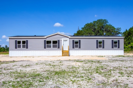 Home For Sale In Raiford Florida - image 1