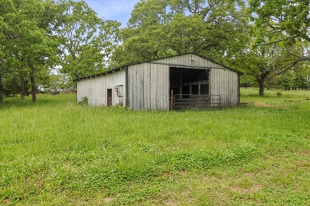 Southern Missouri Hobby Farm With Stunning Home - image 21