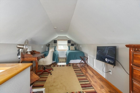 Southern Missouri Hobby Farm With Stunning Home - image 16