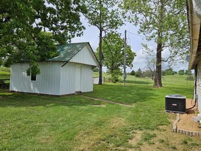 Southern Missouri Hobby Farm With Stunning Home - image 31