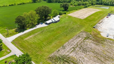 Country Home on 10 Acres for Sale in Dyer, TN - image 39