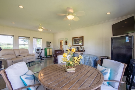 Country Home on 10 Acres for Sale in Dyer, TN - image 29
