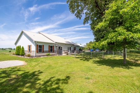 Country Home on 10 Acres for Sale in Dyer, TN - image 32
