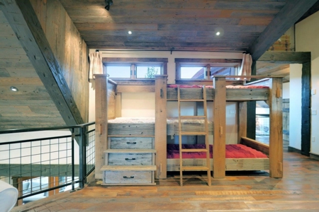 Celebrate Life's Achievements-Exceptional Modern Home - image 22