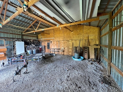 Beautiful Rural Home in Eastern IA FOR SALE! - image 26