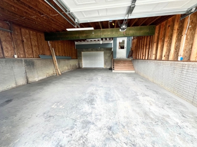Beautiful Rural Home in Eastern IA FOR SALE! - image 20