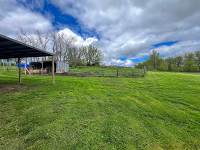 Beautiful Rural Home in Eastern IA FOR SALE! - image 30