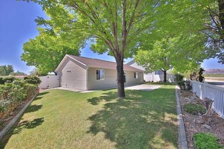Ranch Style Home For Sale Western Slope of Colorado - image 4