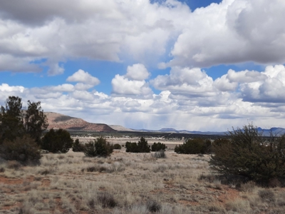 Great Northern AZ off grid property - image 2