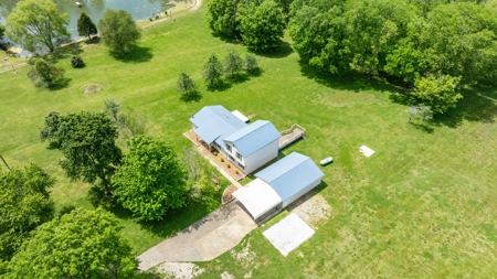 Country Home for Sale in Maury County, Tennessee - image 37