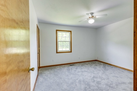 Country Home for Sale in Maury County, Tennessee - image 14