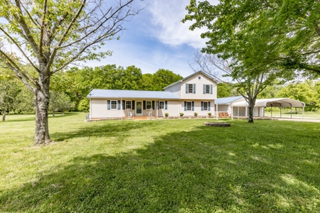 Country Home for Sale in Maury County, Tennessee - image 3