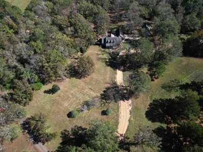 Executive Home in North Pike School District, Pike Co., MS - image 43