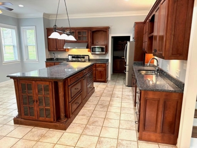Executive Home in North Pike School District, Pike Co., MS - image 30
