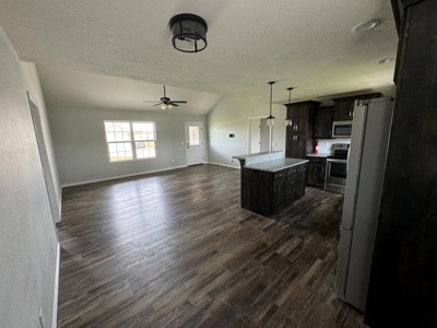 Home for sale in Bolivar, Mo - image 6
