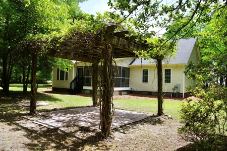 Country Home For Sale Acreage Grimesland NC Pitt County - image 5