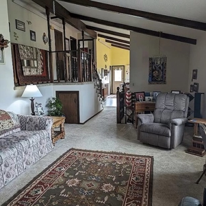 Country Home in Pierre, SD for Sale - image 15