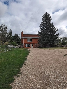 Country Home in Pierre, SD for Sale - image 1
