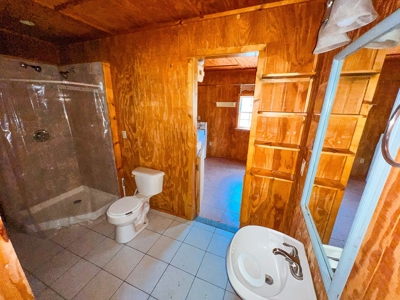 2 Bedroom Country Home On 2 Acres - image 14