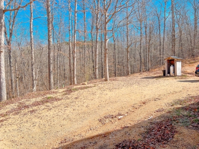 2 Bedroom Country Home On 2 Acres - image 19